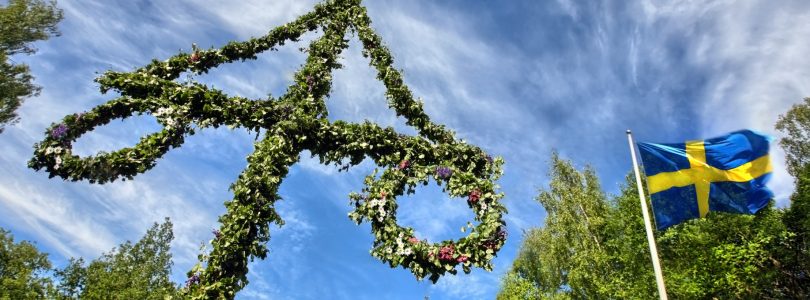 Glad midsommar