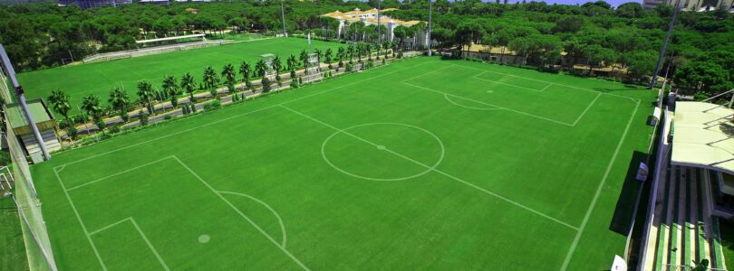 1500 football team expected